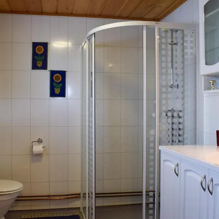 3 Bedroom Amazing In Nordberg *