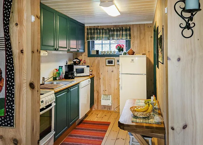 3 Bedroom Lovely In Nordberg Skjåk